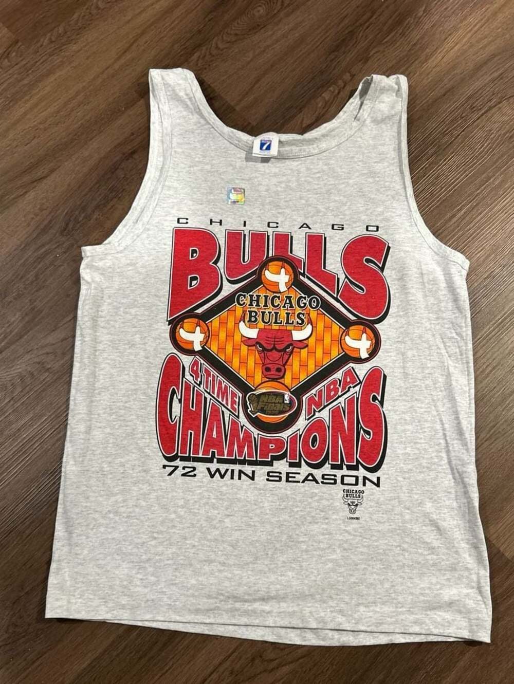 Vintage 1996 Chicago Bulls 4-Time Champions 72-Win Season Tank Top Size L New